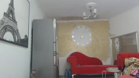 Snapshot of luckyanabella chatting on 02-17-26, 10:01 Ana online show from 02-17-26, 10:01