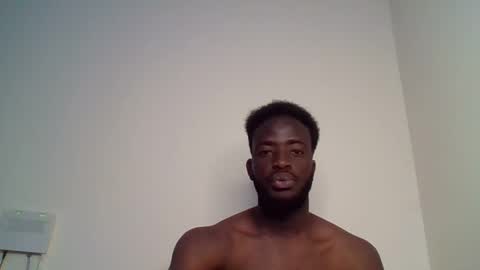 Snapshot of luckycharly chatting on 02-18-25, 08:49 MASTER  DOM online show from 02-18-25, 08:49