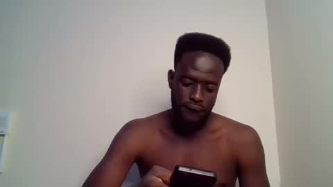 Snapshot of luckycharly chatting on 09-28-25, 08:47 MASTER  DOM online show from 09-28-25, 08:47