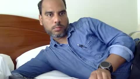 luckyfinalone online show from 11-18-25, 04:55