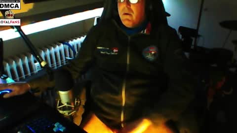        call me  Stefan online show from 01-10-25, 06:17