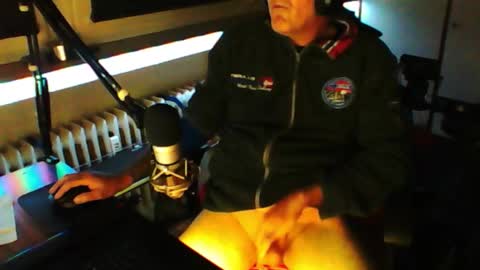        call me  Stefan online show from 09-12-25, 06:52