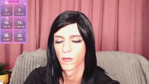 Snapshot of luckyguy_7 chatting on 12-08-24, 12:30 Christy online show from 12-08-24, 12:30