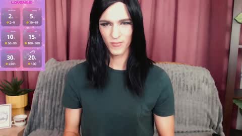 Snapshot of luckyguy_7 chatting on 12-12-24, 12:33 Christy online show from 12-12-24, 12:33