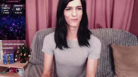 Snapshot of luckyguy_7 chatting on 12-22-24, 06:48 Christy online show from 12-22-24, 06:48