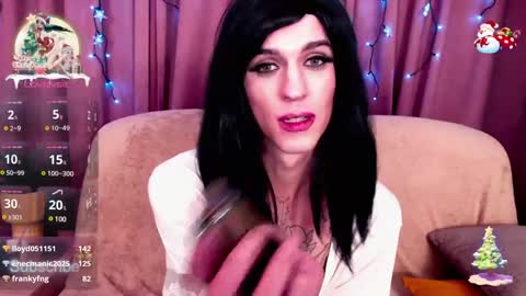 Snapshot of luckyguy_7 chatting on 01-23-25, 03:26 Christy online show from 01-23-25, 03:26