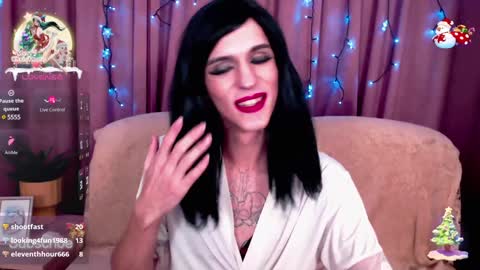 Snapshot of luckyguy_7 chatting on 01-25-25, 12:06 Christy online show from 01-25-25, 12:06