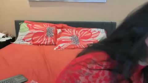 luckylee1992 online show from 04-18-26, 05:11