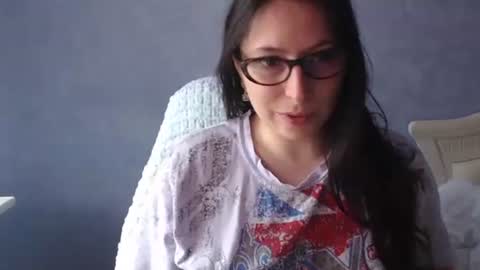 Snapshot of luckylinda23 chatting on 04-22-26, 09:33 luckylinda23 online show from 04-22-26, 09:33