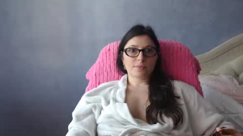 Snapshot of luckylinda23 chatting on 05-03-26, 09:26 luckylinda23 online show from 05-03-26, 09:26