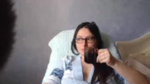 Snapshot of luckylinda23 chatting on 05-19-26, 09:59 luckylinda23 online show from 05-19-26, 09:59