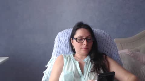 Snapshot of luckylinda23 chatting on 06-24-26, 09:08 luckylinda23 online show from 06-24-26, 09:08
