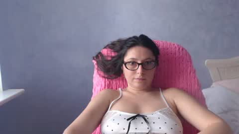 Snapshot of luckylinda23 chatting on 07-17-26, 11:28 luckylinda23 online show from 07-17-26, 11:28