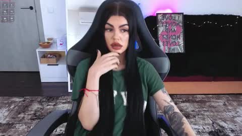 Monika online show from 02-01-26, 01:09