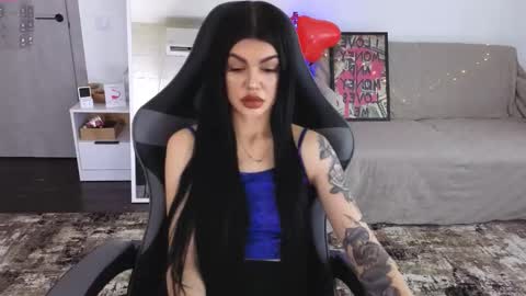 Monika online show from 02-15-26, 10:47