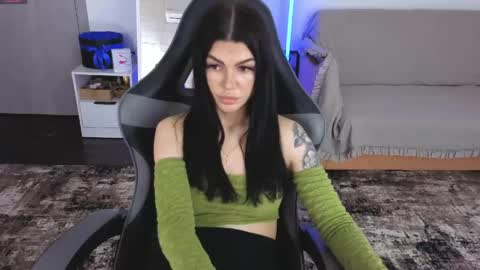 Snapshot of luckyrebel_ chatting on 05-08-26, 08:41 Monika online show from 05-08-26, 08:41
