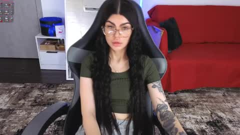 Snapshot of luckyrebel_ chatting on 05-30-26, 06:32 Monika online show from 05-30-26, 06:32