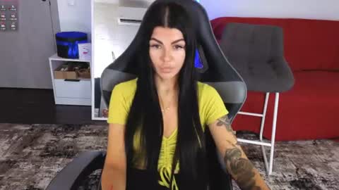 Snapshot of luckyrebel_ chatting on 06-13-26, 08:23 Monika online show from 06-13-26, 08:23