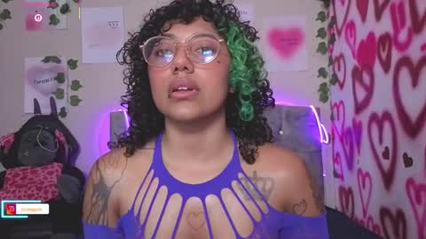 Luanis online show from 02-04-26, 11:53