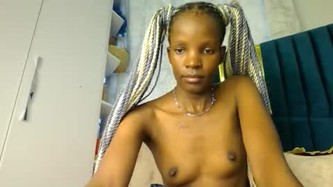 brielle online show from 11-23-25, 10:04