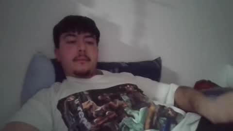 Snapshot of lucrativebong chatting on 02-01-25, 02:05 Zack online show from 02-01-25, 02:05