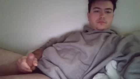 Snapshot of lucrativebong chatting on 02-04-26, 05:35 Zack online show from 02-04-26, 05:35