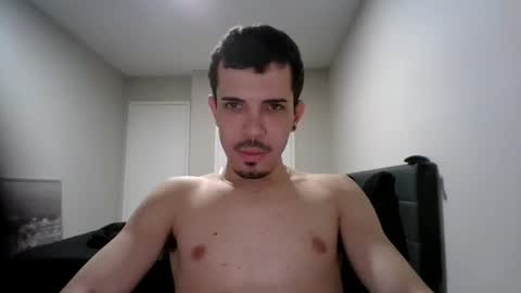 Snapshot of lucxn chatting on 11-08-25, 07:08 lucxn online show from 11-08-25, 07:08