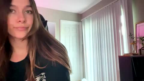 Lucy online show from 09-28-25, 11:10