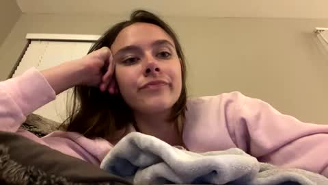 Snapshot of lucy12821 chatting on 05-23-26, 01:44 Lucy online show from 05-23-26, 01:44