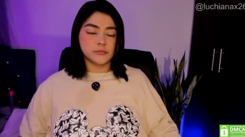 lucy online show from 06-03-26, 02:25