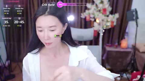 Lucy online show from 11-04-25, 09:08