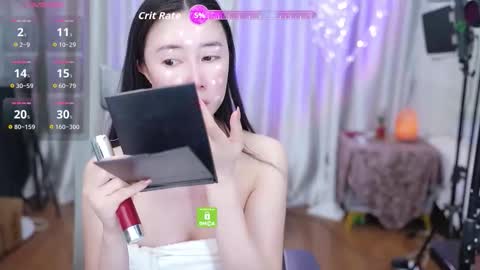 Snapshot of lucy__bb chatting on 02-22-26, 01:40 Lucy online show from 02-22-26, 01:40