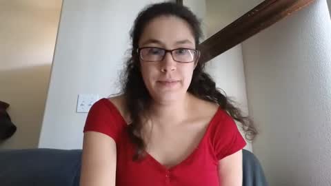 Snapshot of lucy_allison chatting on 02-06-25, 09:06 Lucy online show from 02-06-25, 09:06