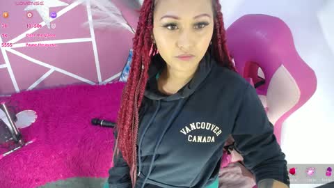 lucy_beatifull online show from 04-11-26, 10:30