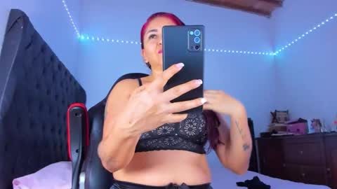 lucy online show from 11-01-25, 06:15