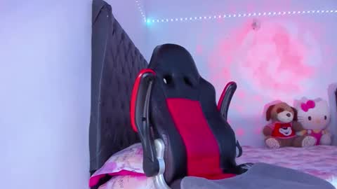 Snapshot of lucy_chanel chatting on 03-03-26, 01:23 lucy online show from 03-03-26, 01:23