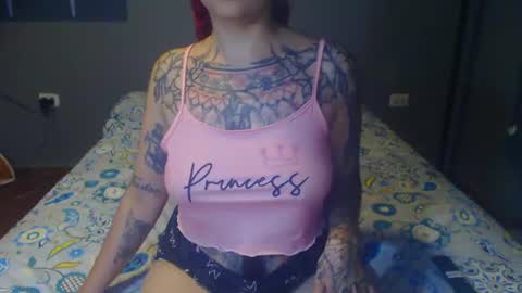 Snapshot of lucy_dreams69 chatting on 06-10-26, 10:52 Lucia online show from 06-10-26, 10:52