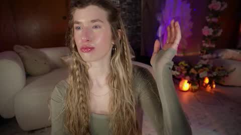 Lucy. online show from 03-11-26, 02:17