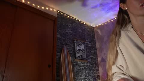Lucy. online show from 05-12-26, 04:31