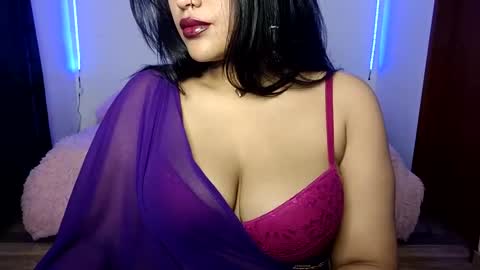 Lucy online show from 01-19-25, 01:32