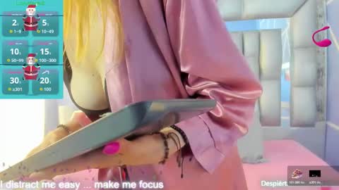 Snapshot of lucy_ny chatting on 12-02-25, 02:34 SleepyAbuela online show from 12-02-25, 02:34