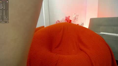 lucy online show from 11-22-25, 08:02