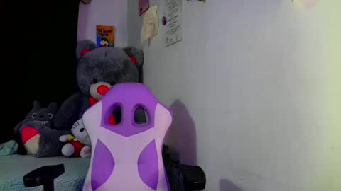 LUCIA  online show from 03-08-25, 04:34