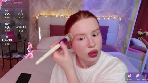 Snapshot of lucyhornydoll chatting on 02-19-26, 03:35 Lucy online show from 02-19-26, 03:35