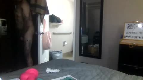 Lucy Loves Lookers online show from 01-28-25, 09:30