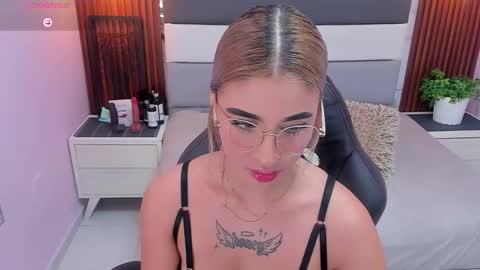 Snapshot of lucymars1 chatting on 03-14-26, 11:37 L U C Y online show from 03-14-26, 11:37