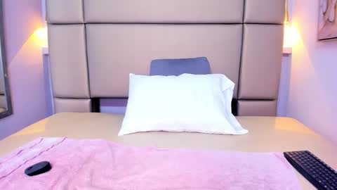 Lucy online show from 03-17-26, 12:08