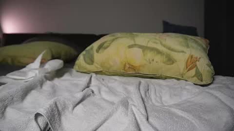 Lucy online show from 01-20-25, 02:25