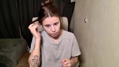 Lucy online show from 02-22-25, 09:56