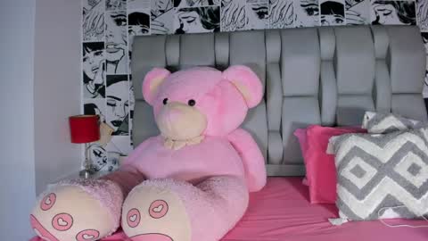 Lucy online show from 04-05-26, 11:18